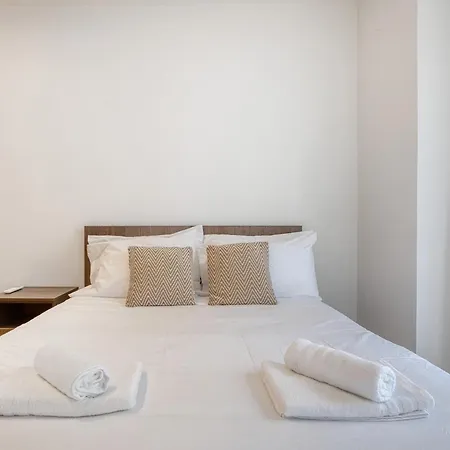 Appartamento Beautiful 2 Bedroom With Balcony In Centre *